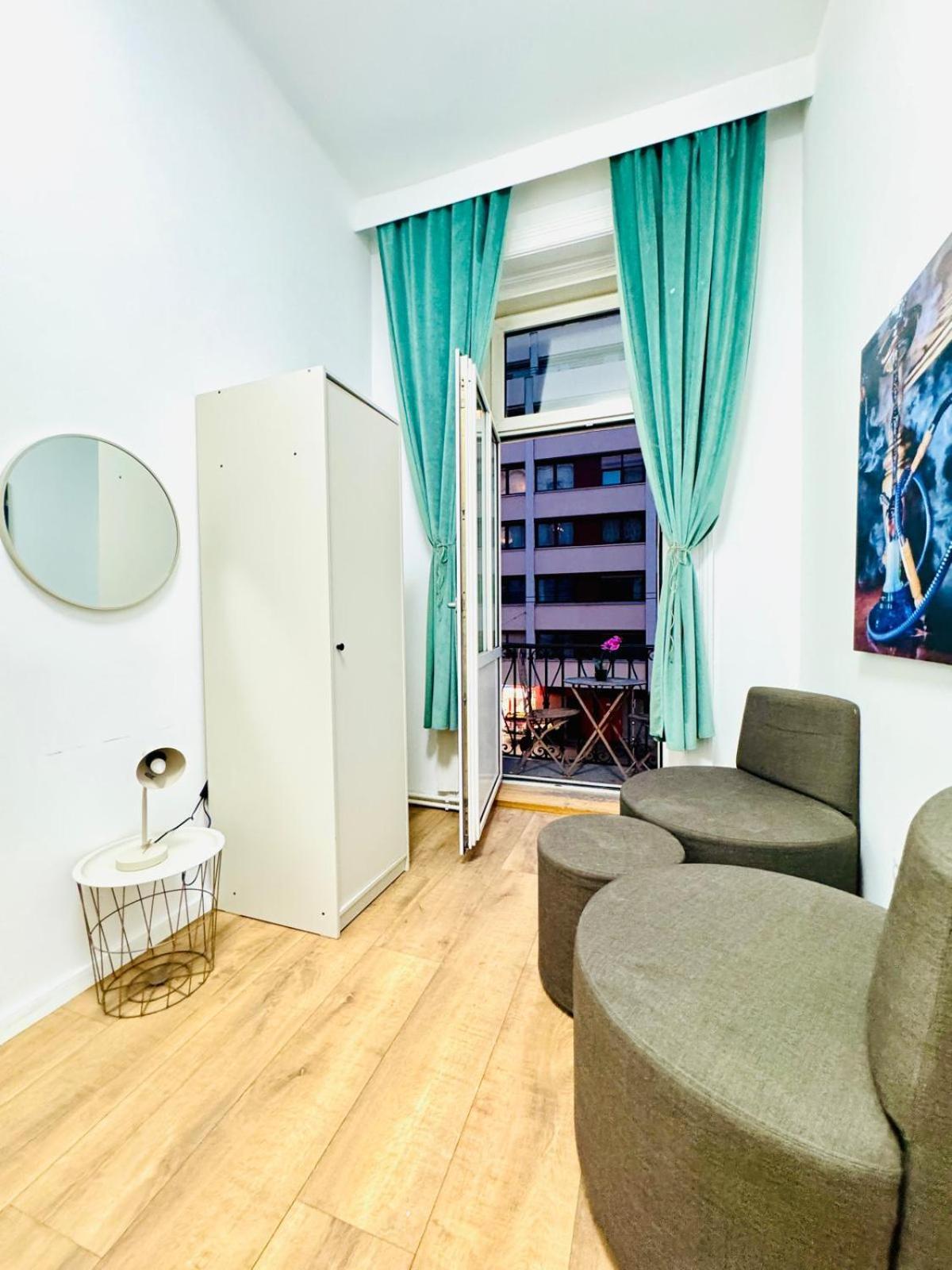 Cozy 9Br Shared Apartment, Only 12Min Walk To Augarten 비엔나 외부 사진