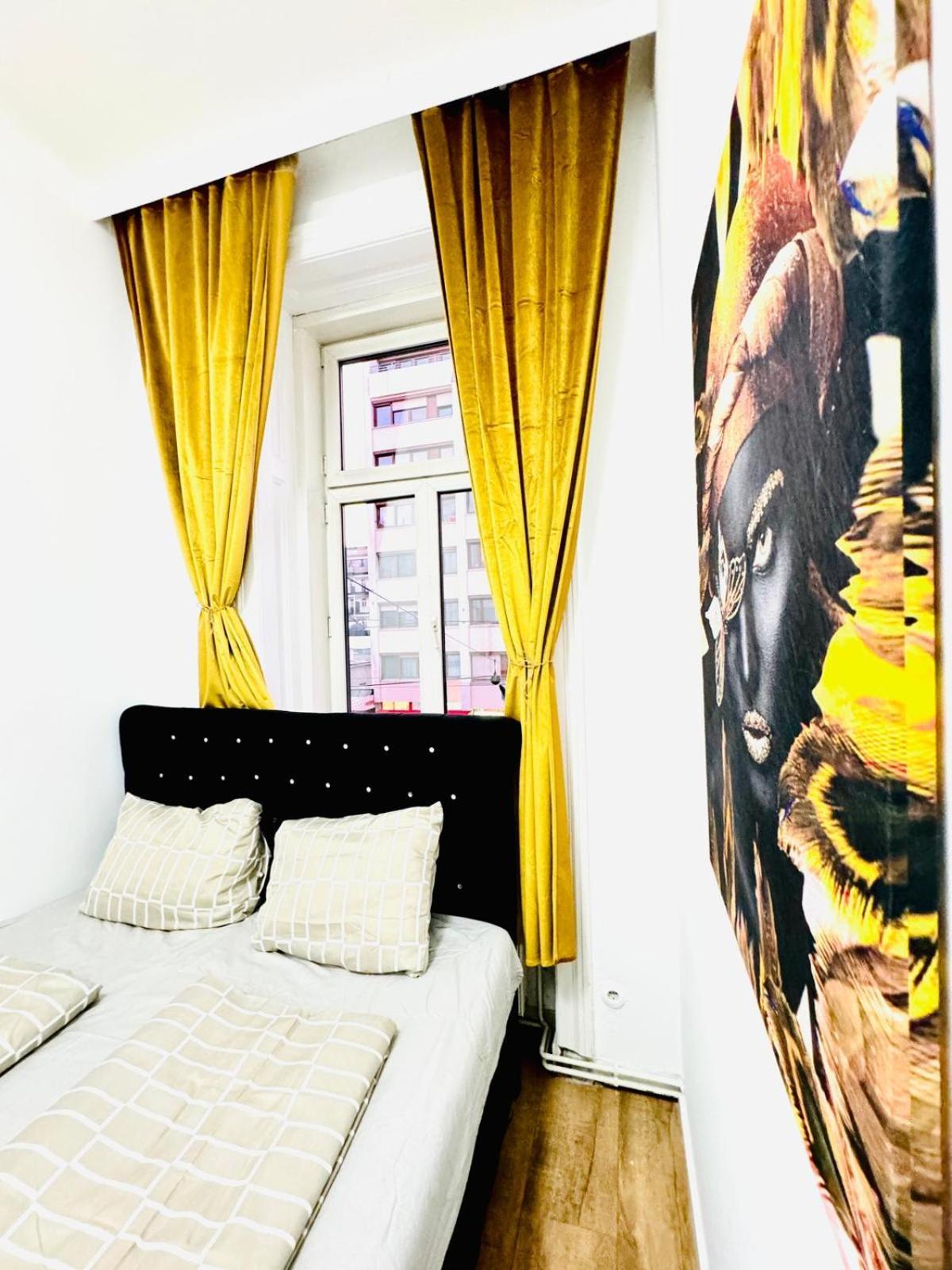 Cozy 9Br Shared Apartment, Only 12Min Walk To Augarten 비엔나 외부 사진